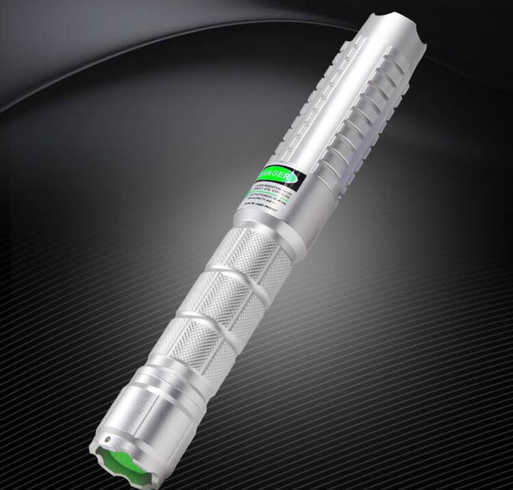 Industrial Laser Gun - 新しいレーザーライトポインター 532nm グリーン 500000m 集束可能レーザーバーンマッチ狩猟アクセサリー猫のおもちゃレーザートーチバッテリーなし