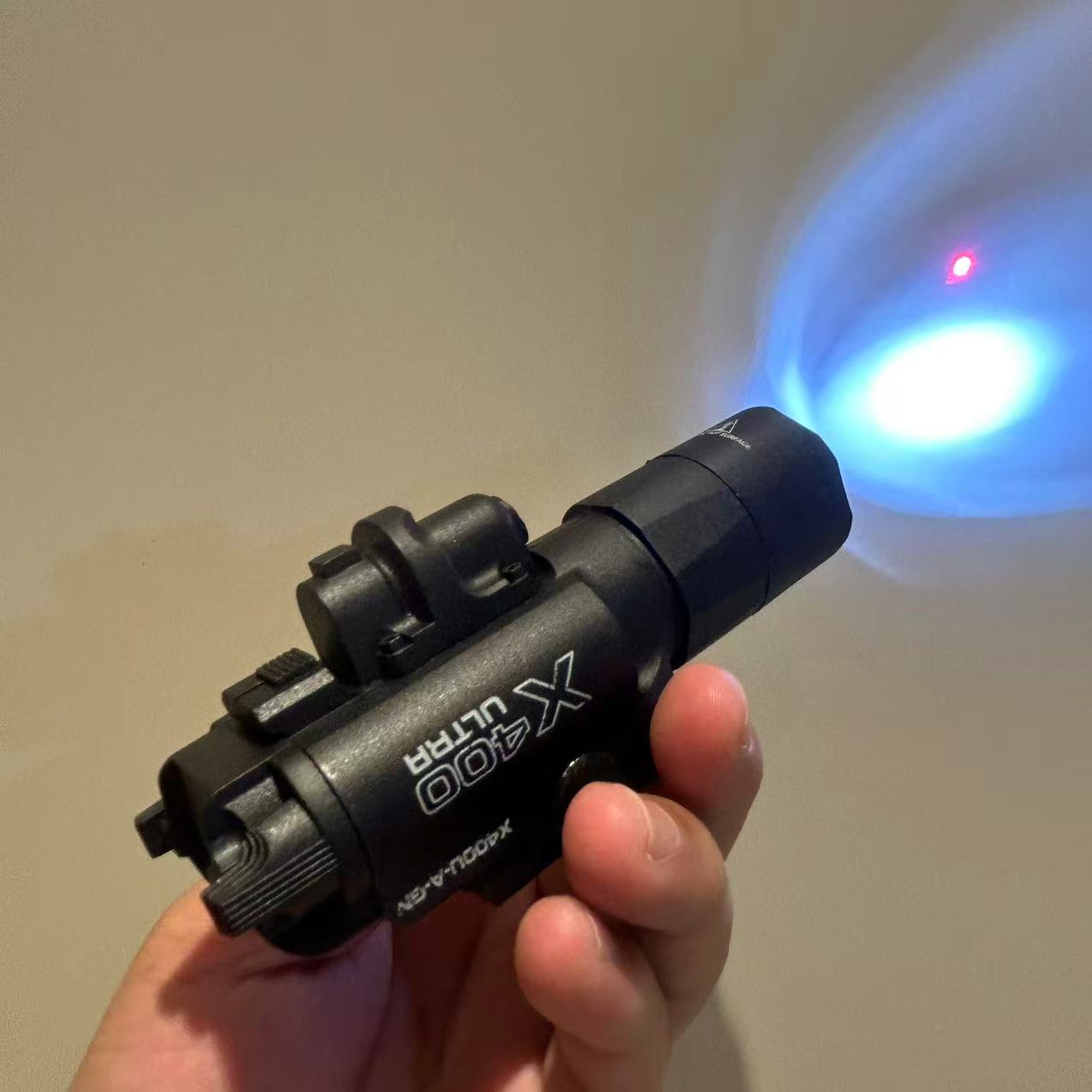 Industrial Laser Gun - X400U 戦術用赤外線レーザー懐中電灯ナイロンレールマウント調整可能 G17 P1 エアソフトトイガン用耐衝撃軽量