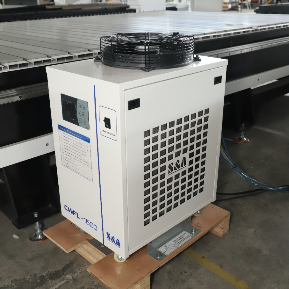 産業用金属板ステンレス鋼炭素鋼切断用ファイバーレーザー切断機 - Industrial Fiber Laser Cutting Machine のレビューと価格