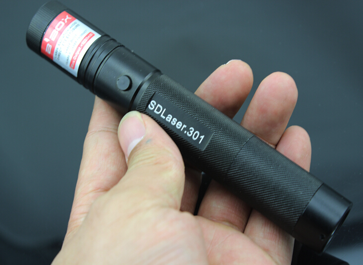60825-1 標準欧州連合米国ホット 532nm 650n - Industrial Laser Gun のレビューと価格