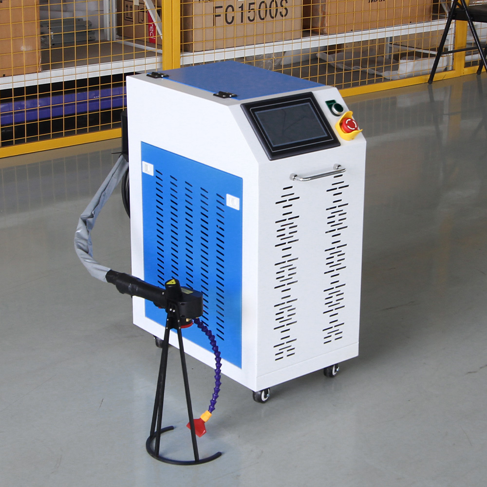カスタマイズレーザー洗浄機 100W 油汚れ除去価格 200 - Industrial Laser Rust Remover のレビューと価格